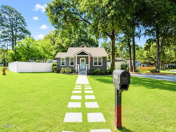 2724 Oaklawn Avenue, Beaufort, SC 29902