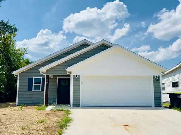 704 N Liberty St, Webb City, MO 64870
