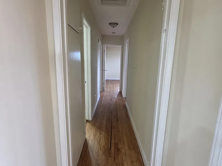 5457 Dorothy Dr — Photo 10