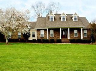 210 Wylou Dr NW, Charleston, TN 37310