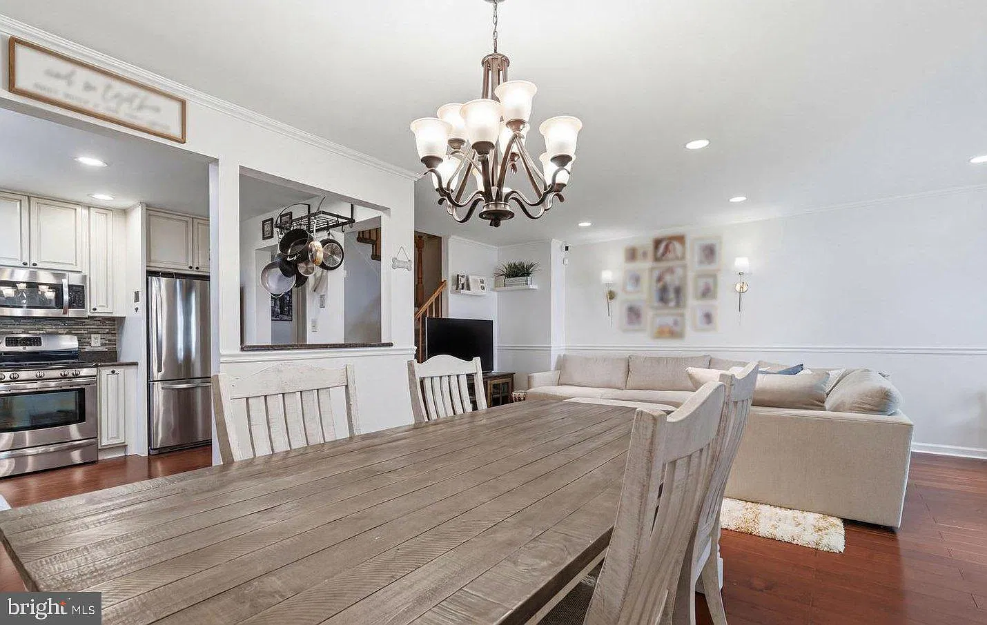 2 bed, 2.5 bath, 1436 sqft, $2,850 — Photo 4
