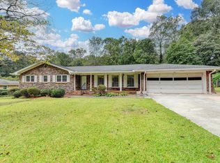 136 Lancelot Way, Lawrenceville, GA 30046