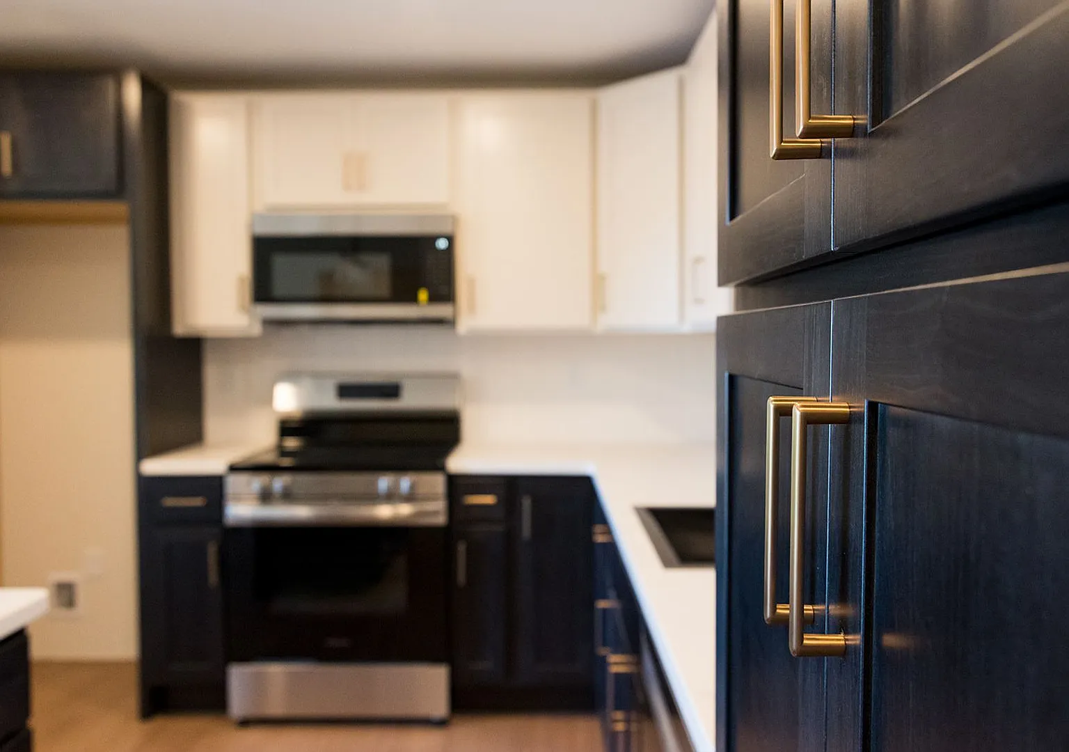 Brook Hill Apartments — Photo 1