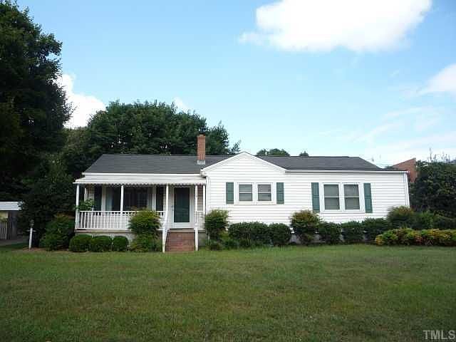 1st image of 128 W Margaret Ln