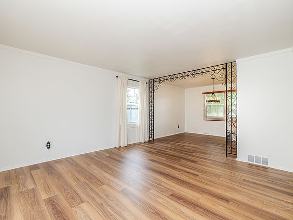5th image of 15 Somerset Rd