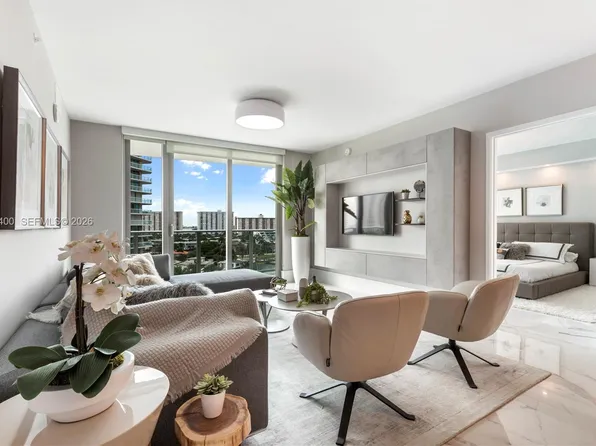 300 Sunny Isles Blvd #4-806, Sunny Isles Beach, FL 33160