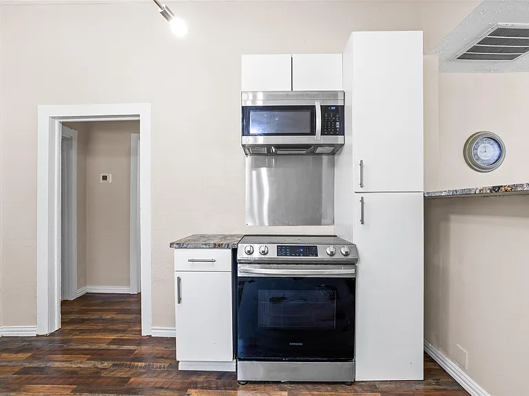 614 Rice St — Photo 21