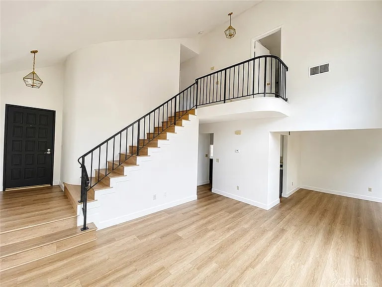 15583 Oak Springs Rd — Photo 11