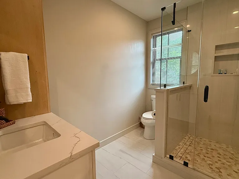 14 Bernard Cir — Photo 22