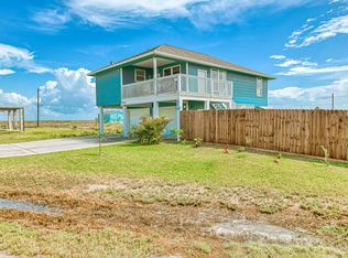 226 Forest Oak Ln, Rockport, TX 78382