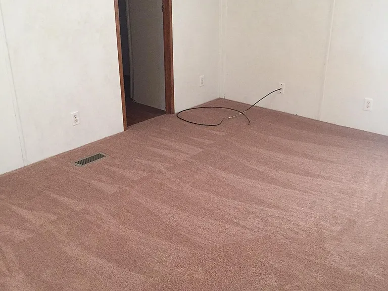 140 Bowles Ln — Photo 11