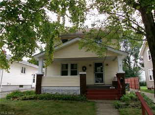 1869 17th St SW, Akron, OH 44314