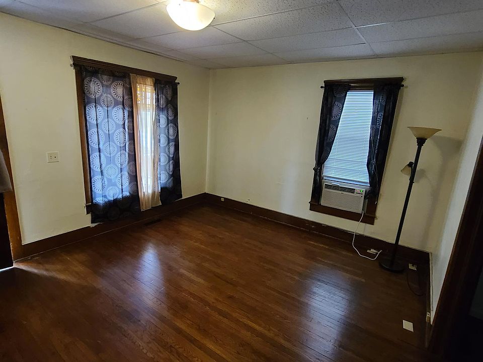 1st image of 132 E Kansas Ave #B