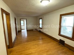 3955 Girard Ave N, Minneapolis, MN 55412