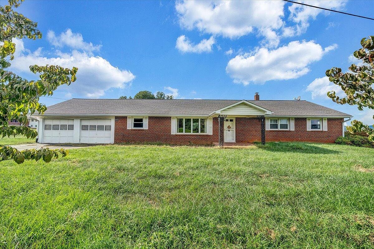 4734 Franklin St, Rocky Mount, VA 24151 Zillow