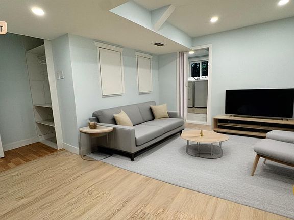 3rd image of 672 11th St