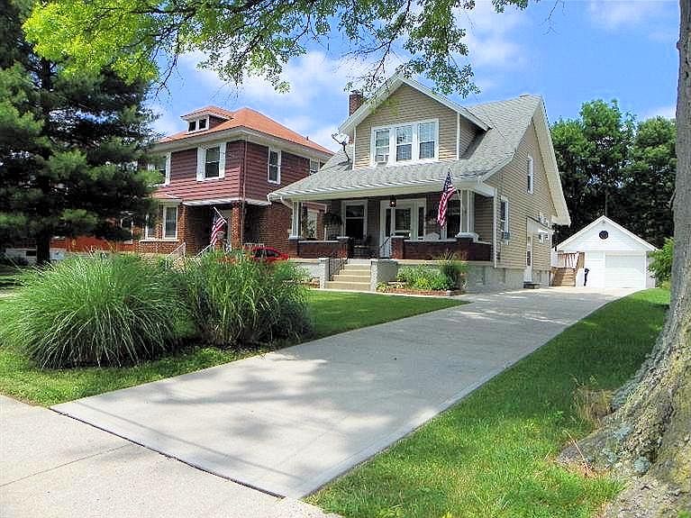 1st image of 1654 Cedar Ave