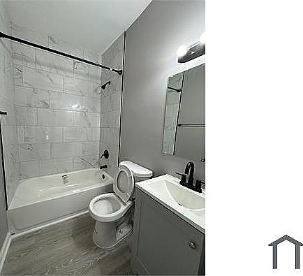 3rd image of 799 N Edgewood St #B