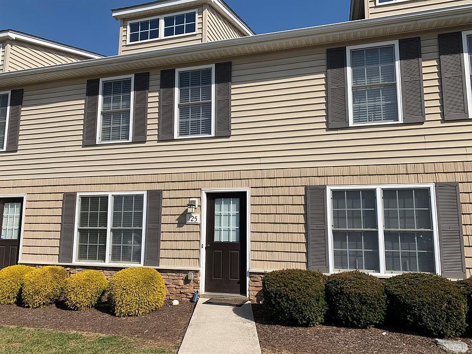 1st image of 125 Old Tavern Cir