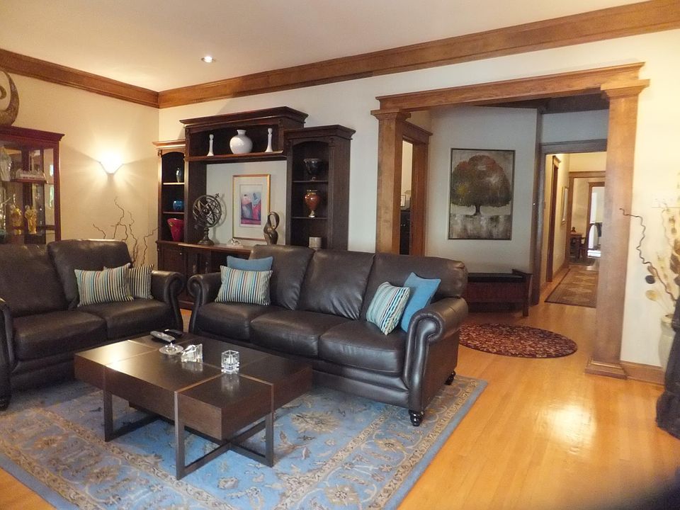 1st image of 5836 N Kenmore Ave #2