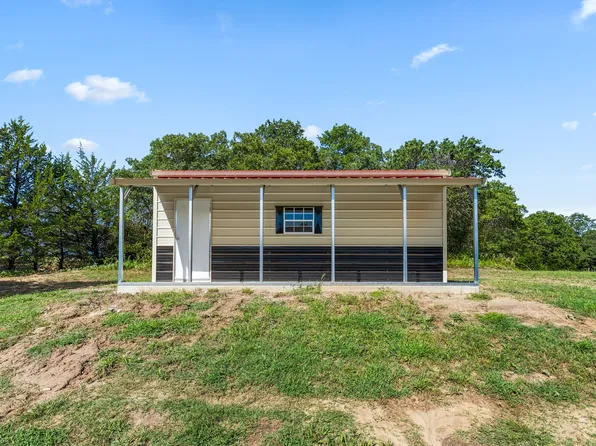 153 Trailride Ln, Nocona, TX 76255