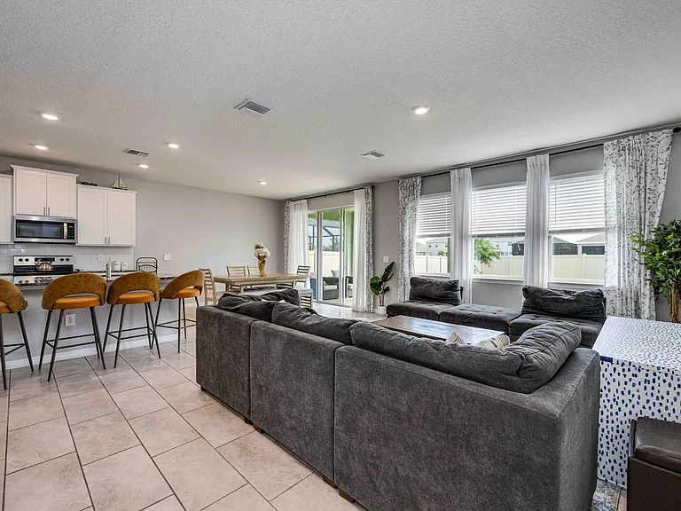 5329 Halewood Ct — Photo 6