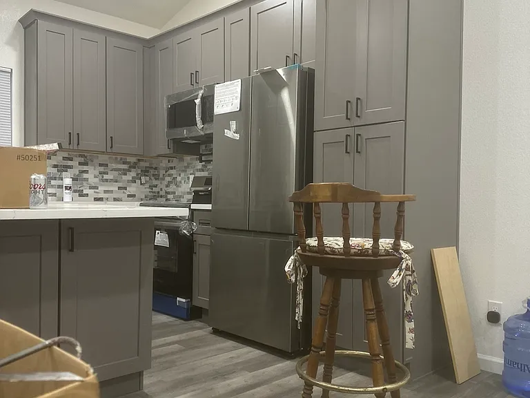 445 W Swain Rd — Photo 6
