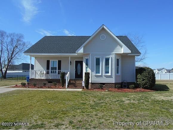 1st image of 580 Bayberry Ln