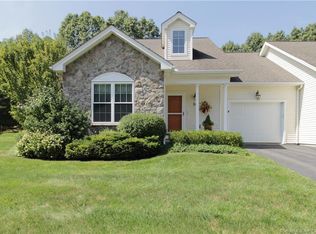 11 Ninas Way, Manchester, CT 06040