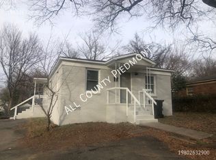 1028 Rodey Ave, Charlotte, NC 28206