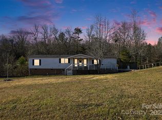 3560 New Potato Dr, Kannapolis, NC 28083