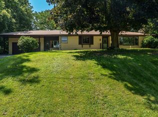 5094 Safford Rd, Rockford, IL 61101