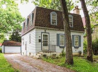 310 Stanley Ave, Waukegan, IL 60085