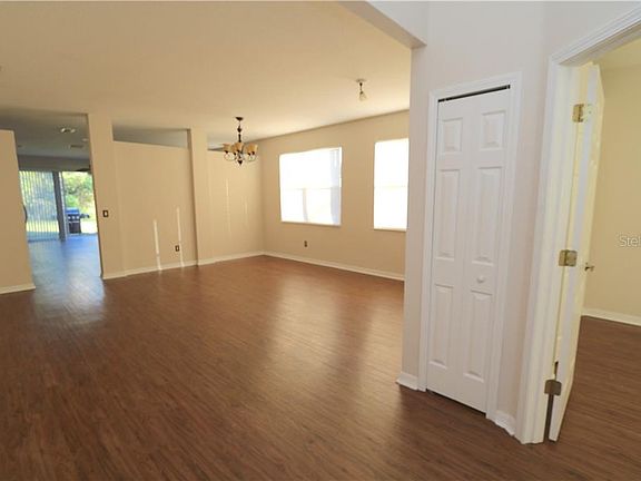 4th image of 6640 Cambridge Park Dr