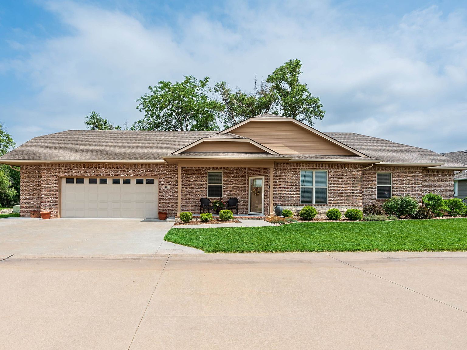 454 S 1st St APT 103, Colwich, KS 67030 Zillow
