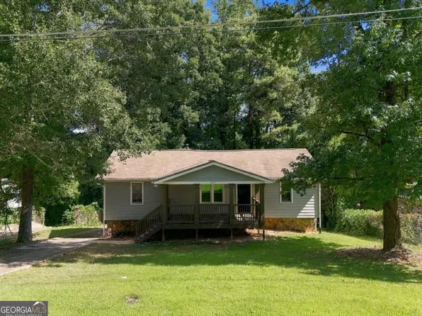 1003 Salisbury Trl, Riverdale, GA 30296