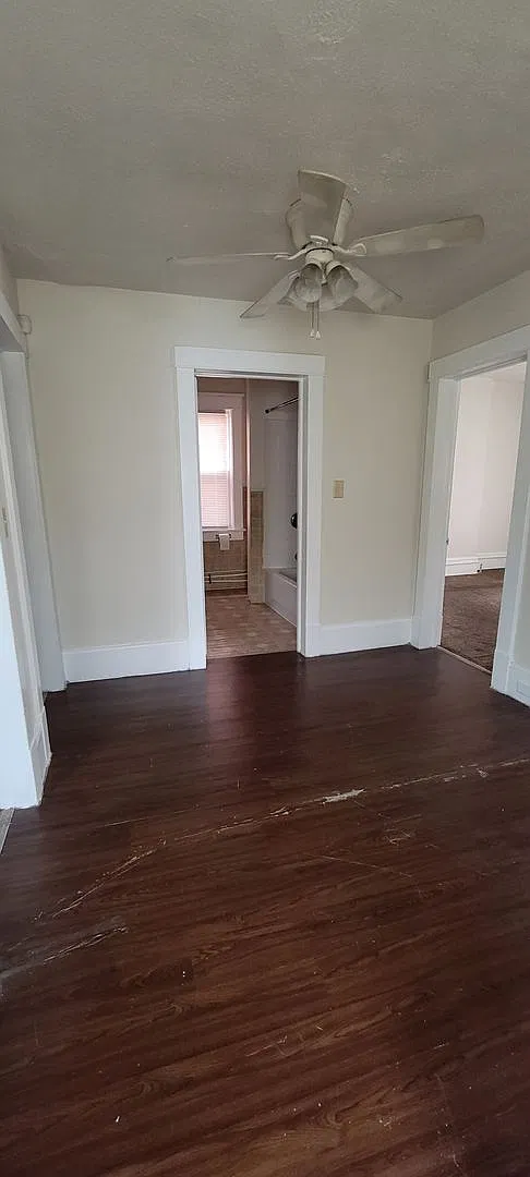 109 Polk St — Photo 3