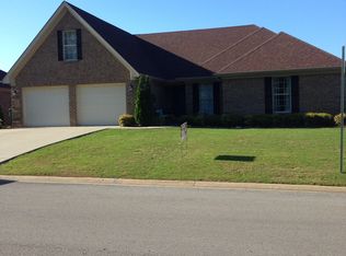 2021 Rosedale St, Muscle Shoals, AL 35661