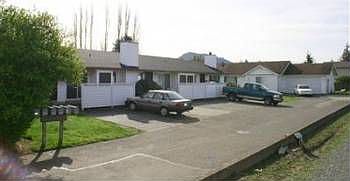 1st image of 2360 Roosvelt Ave