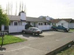 2360 Roosvelt Ave, Enumclaw, WA 98022