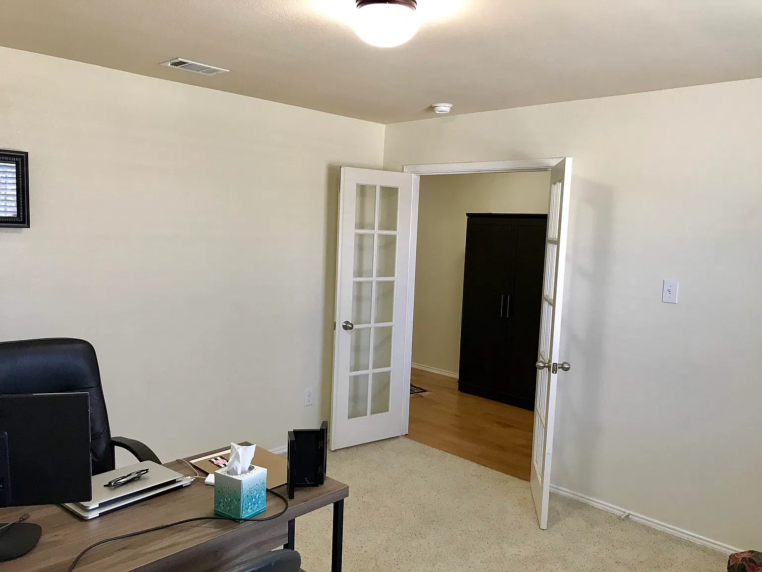 3 bed, 2152 sqft, $2,100 — Photo 4