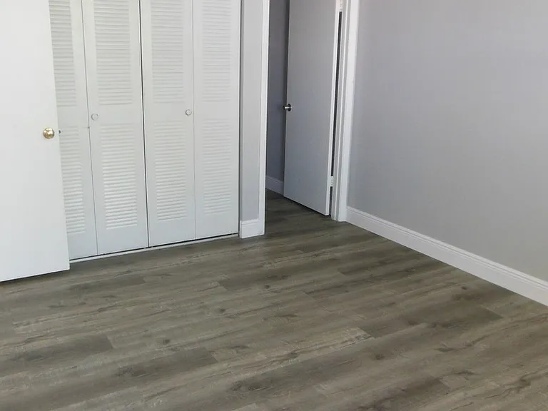 706 Executive Center Dr #37-2-37 — Photo 10