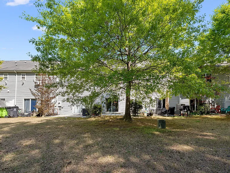 1210 Hadel Pl — Photo 35