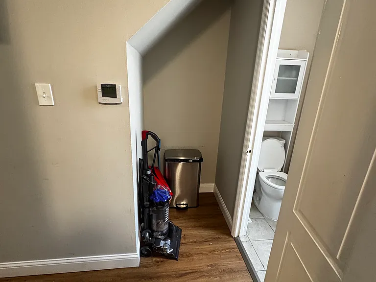 1820R S 8th St — Photo 5
