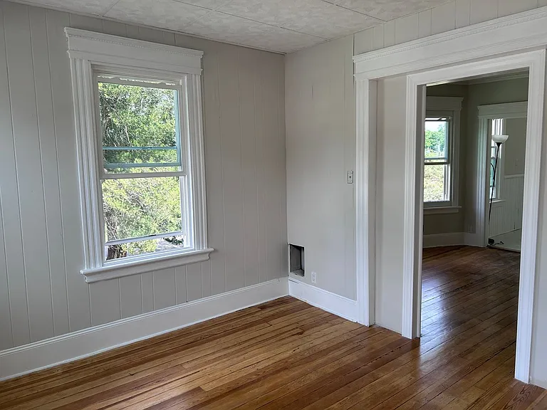 25 Church St — Photo 1