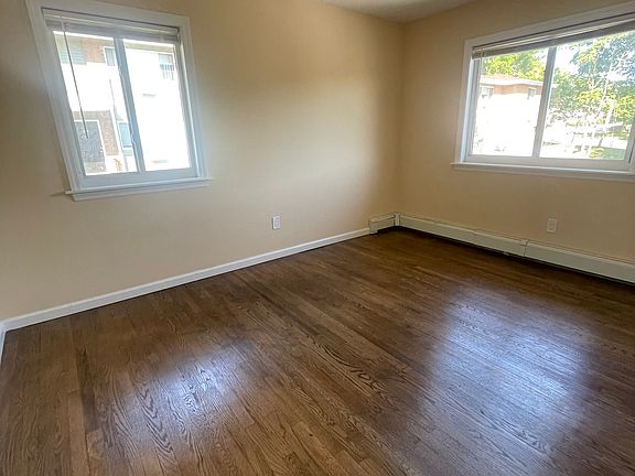 4th image of 16-18 Waldron Ave #5C