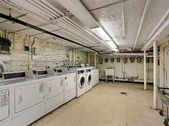 4th image of 339 E 85th St APT 4-C