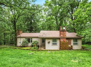 301 Hopper Rd, Transfer, PA 16154