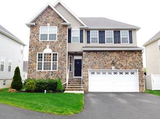 340 Morning Glory Dr, Monroe Township, NJ 08831