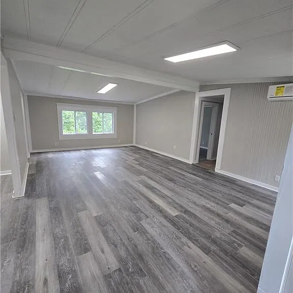 2480 Brand Dr — Photo 12